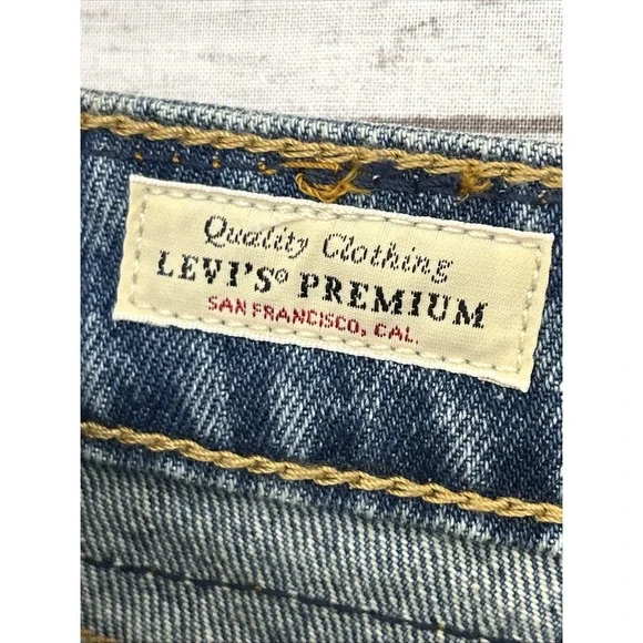 Levi's Premium Low Loose Jeans Women's Sz 26x30 Light Wash Straight Leg Cotton - Picture 5 of 13